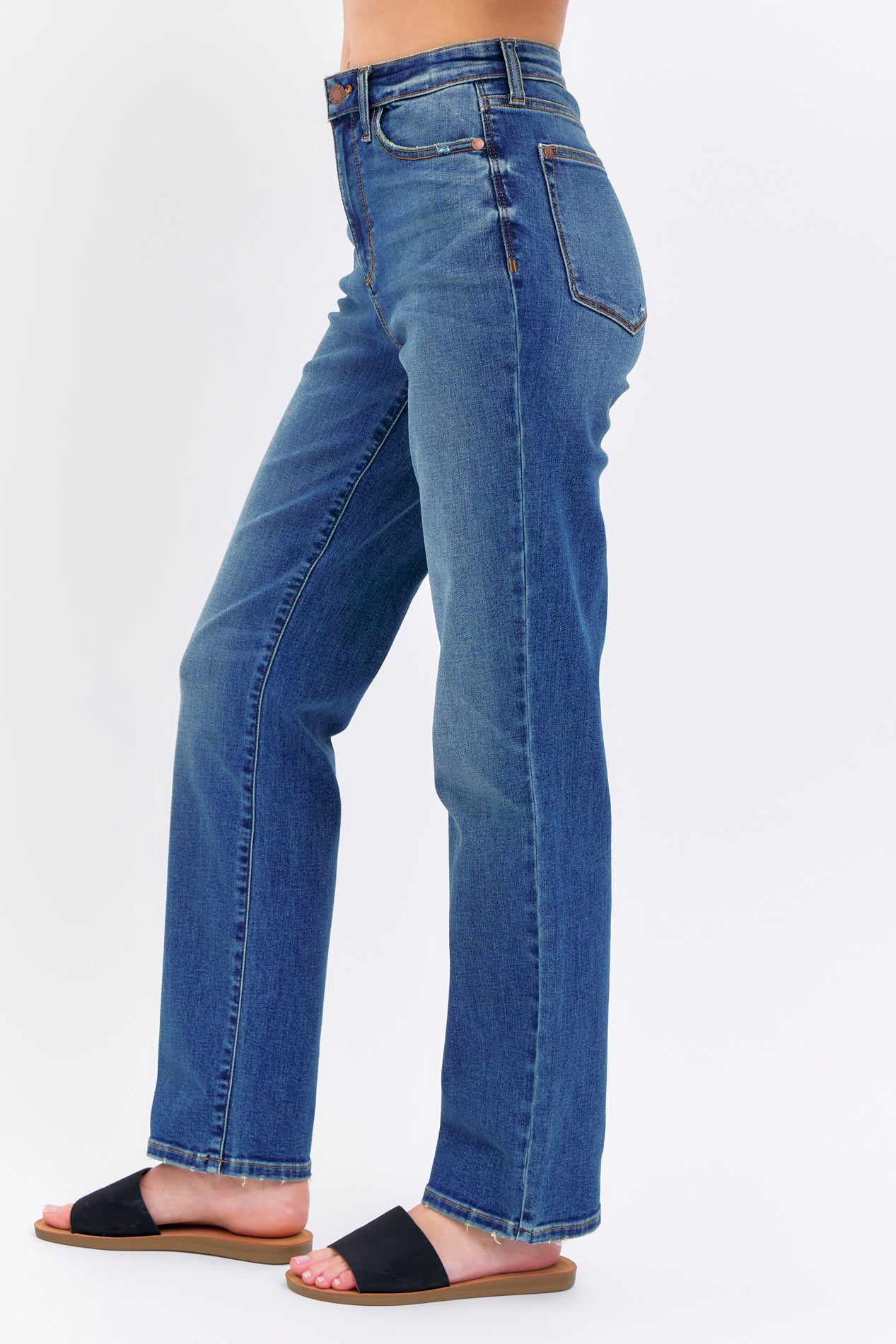 Izzie High Waist Straight Fit