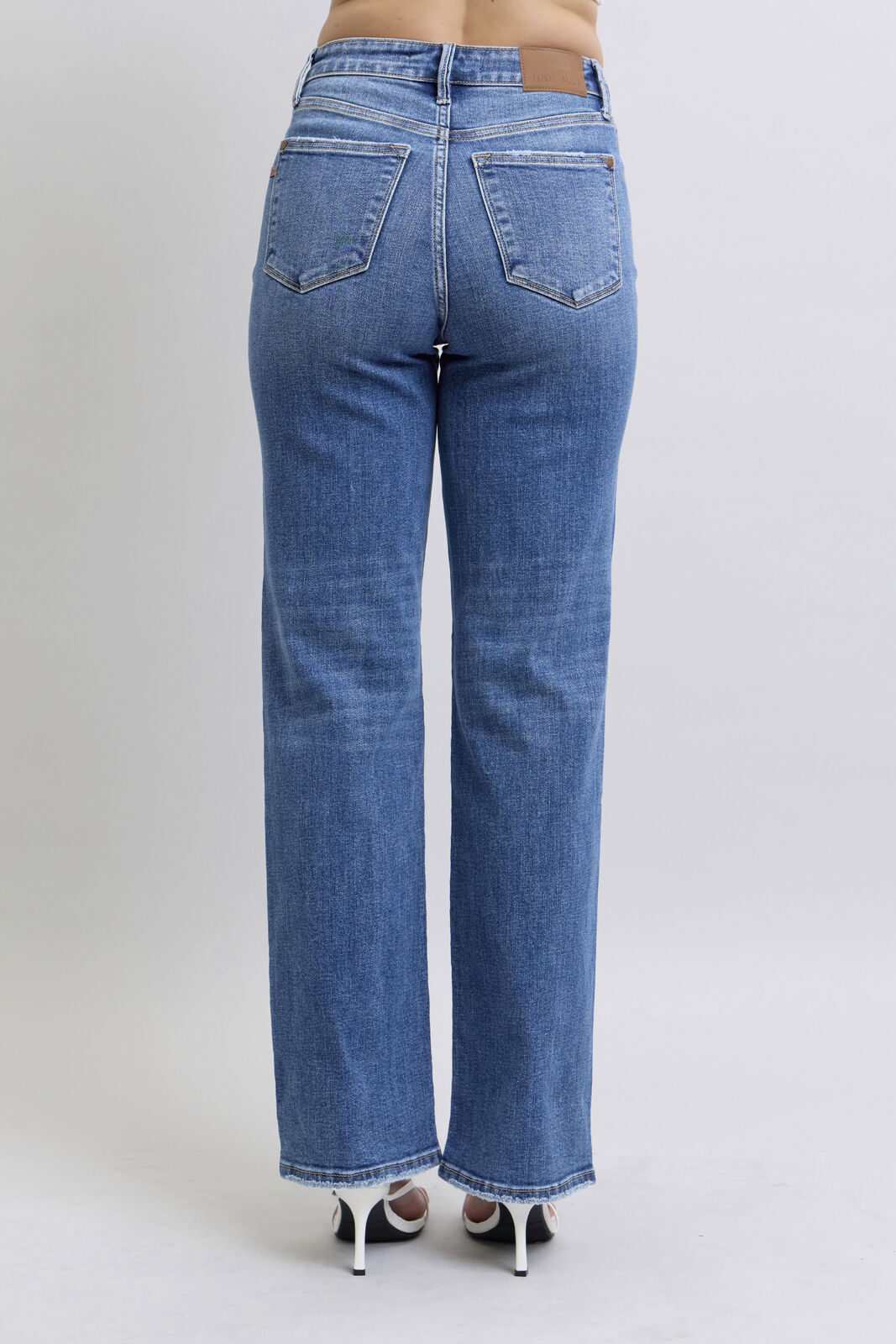 High Waist V-Front Vintage Wash Straight Fit - Judy Blue Jeans