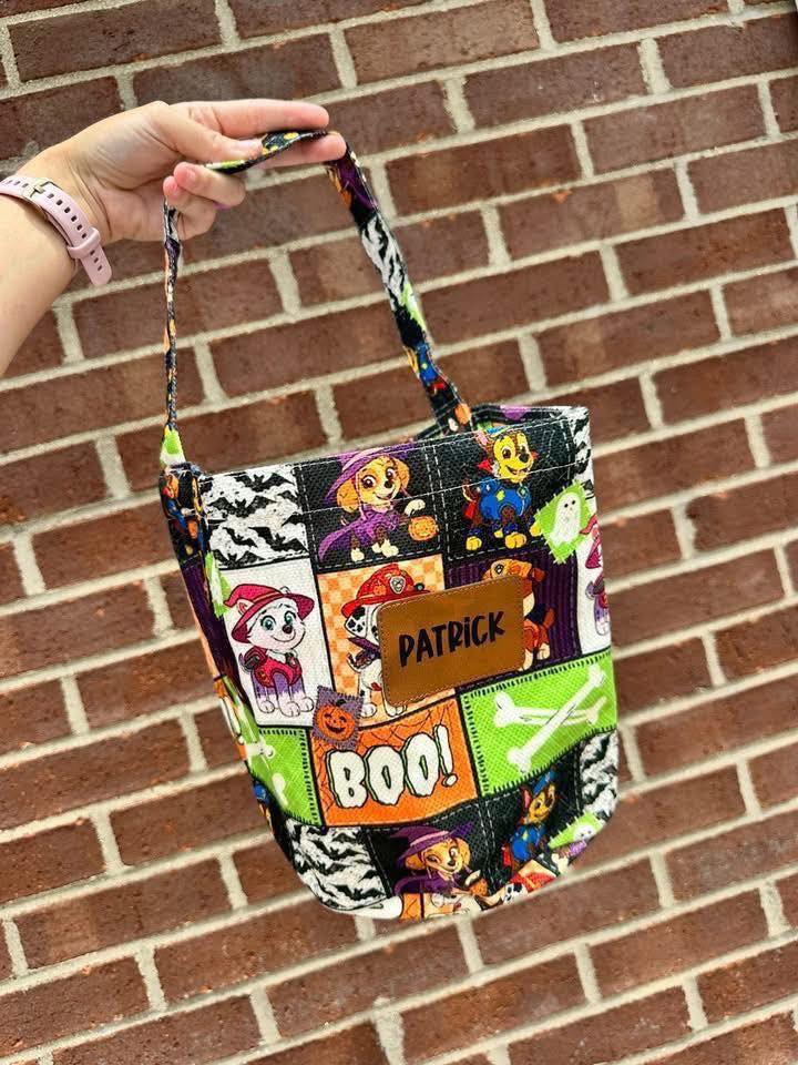 PREORDER: Personalized Halloween Tote (Ships 14-28 Business Days)