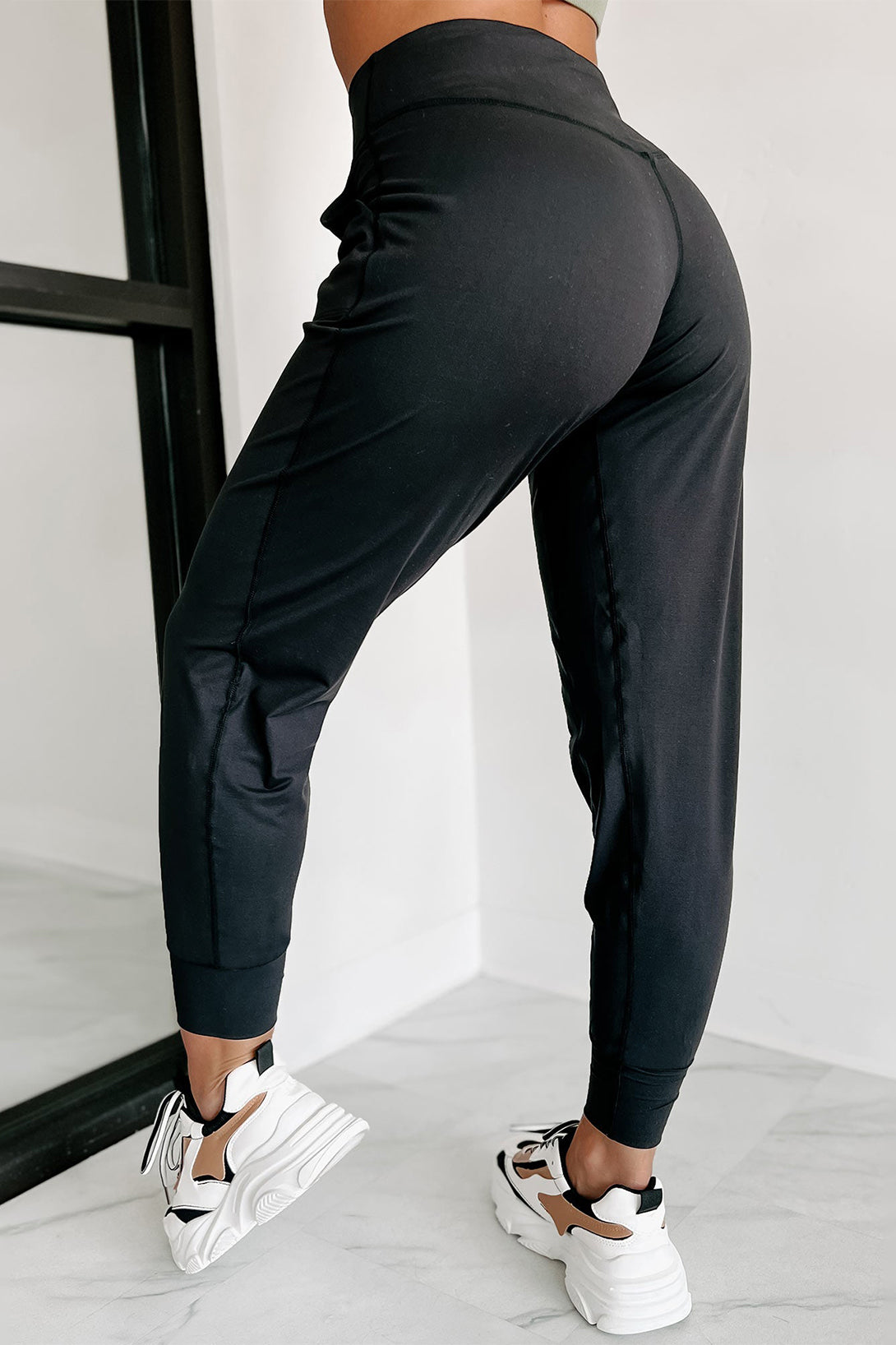 PREORDER: Black Exposed Seam High Waist Pocketed Joggers (Ships 3-4 Weeks)