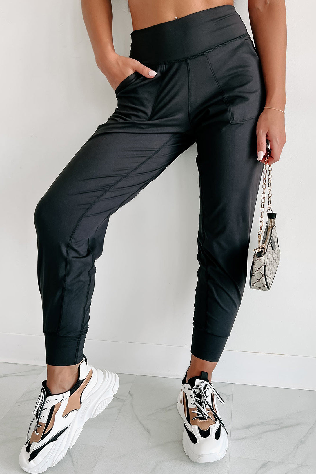 PREORDER: Black Exposed Seam High Waist Pocketed Joggers (Ships 3-4 Weeks)