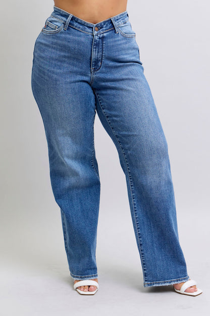 High Waist V-Front Vintage Wash Straight Fit - Judy Blue Jeans