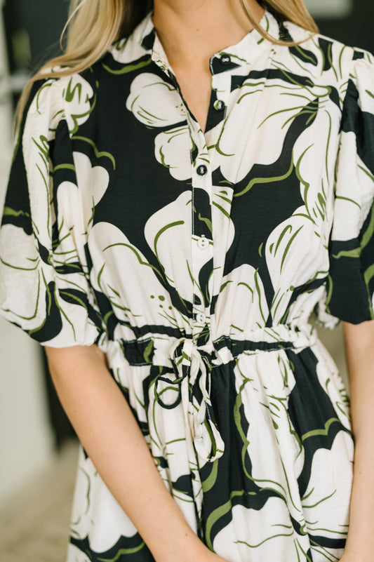 Art Show Puff Sleeve Midi Dress